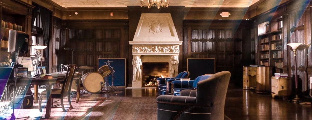 WIDE SHOT OF LIBRARY